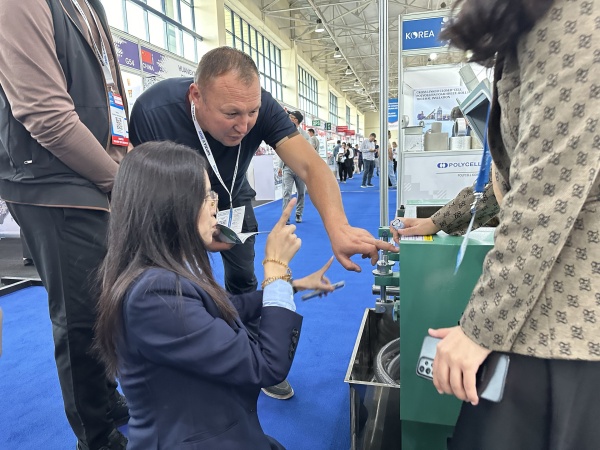 j9真人第一品牌集团